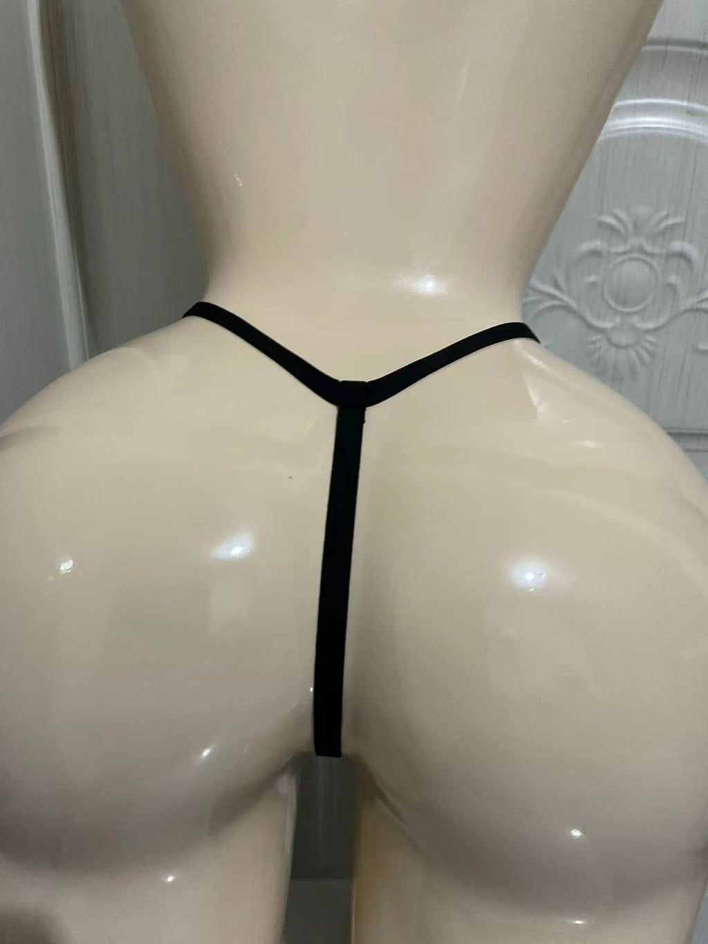 Women’s Shiny Strappy Leather Panties